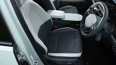 Kia EV3 - driver's seat