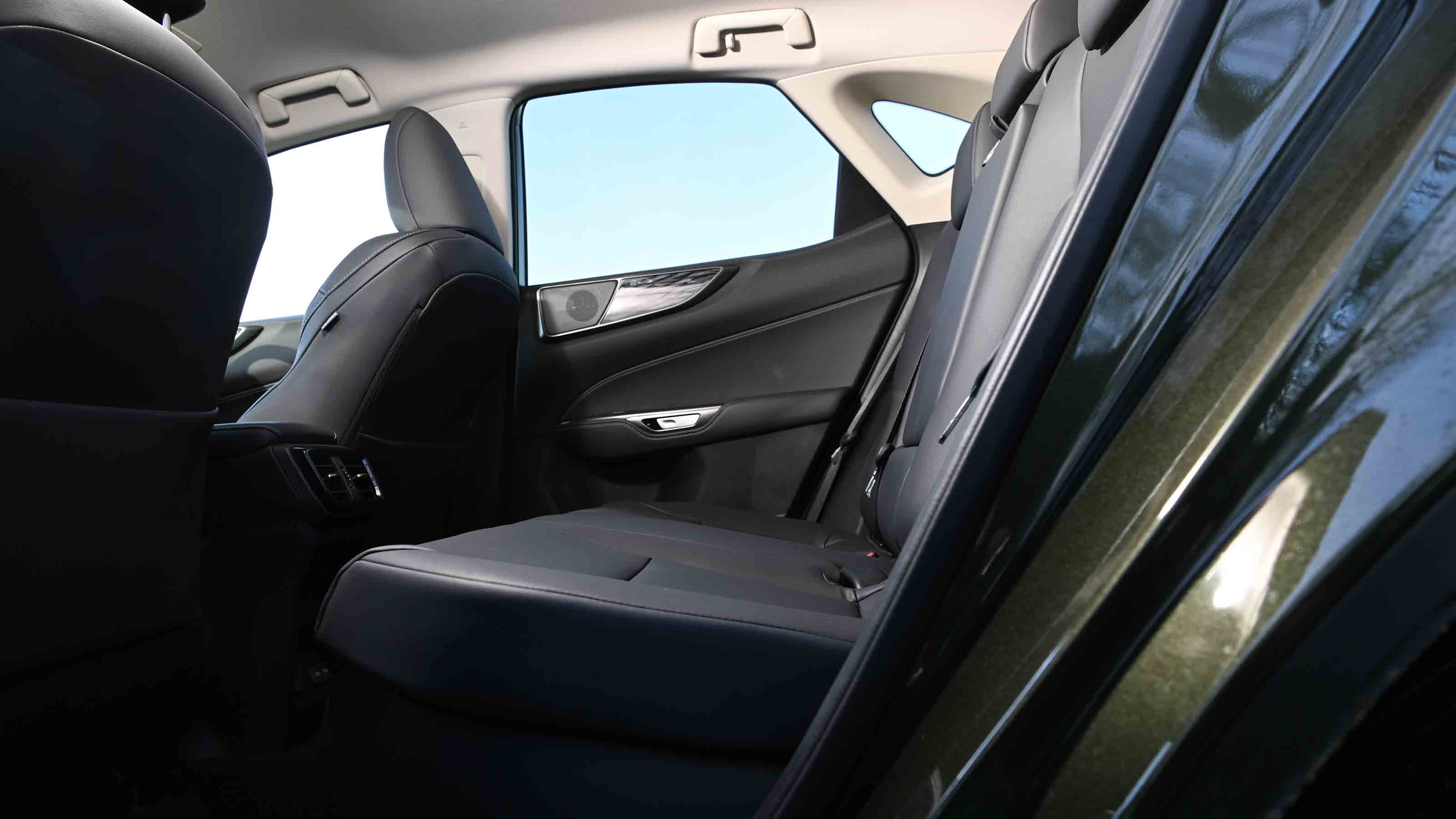 Lexus NX - rear seats