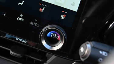 Lexus NX - climate control dial