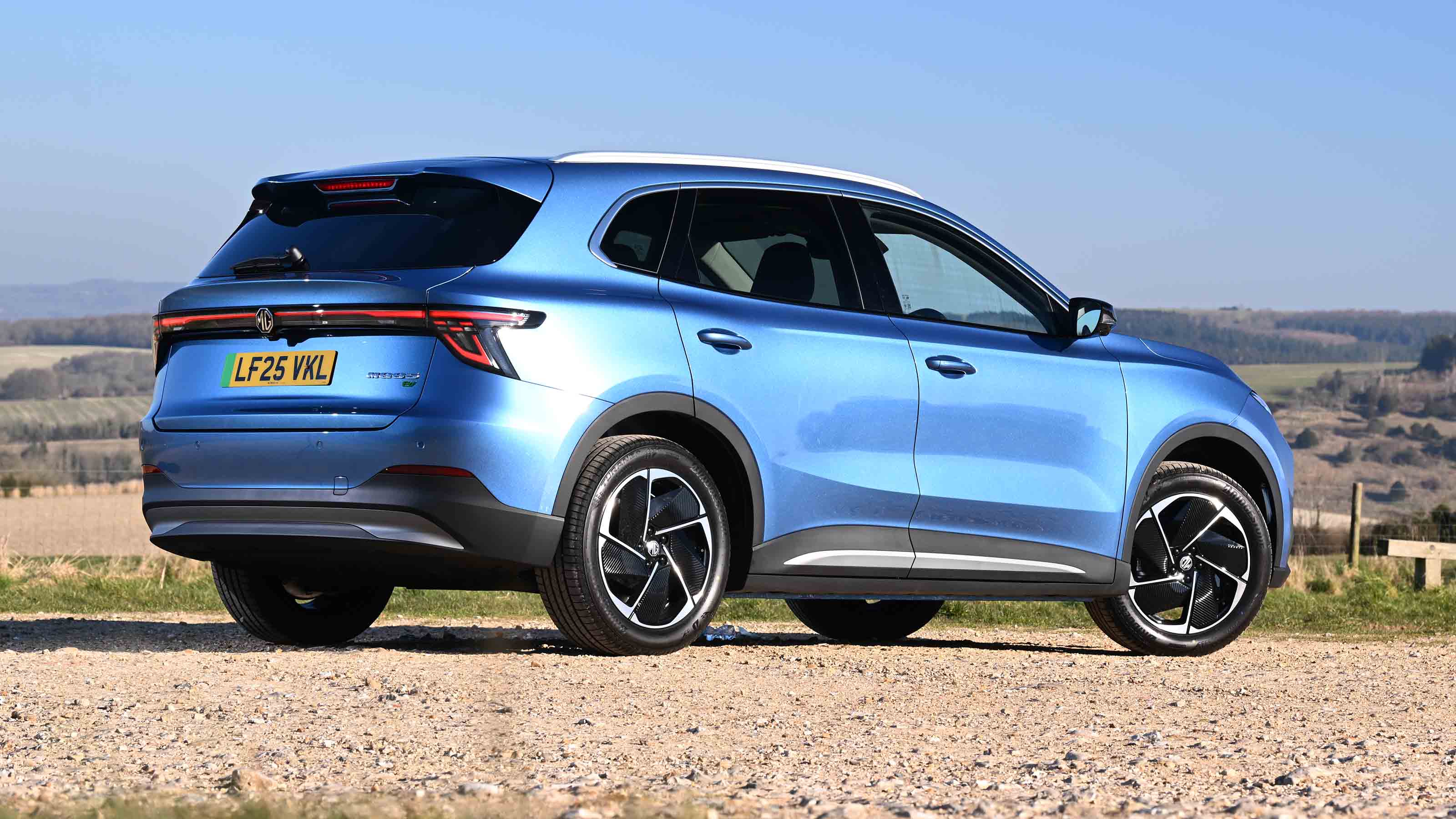 MGS5 EV - rear static
