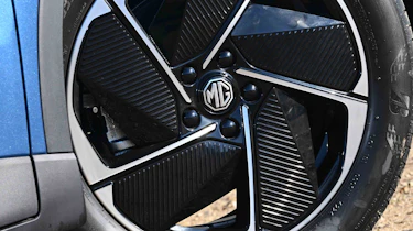 MGS5 EV - alloy wheel detail