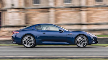 Maserati GranTurismo Folgore - side