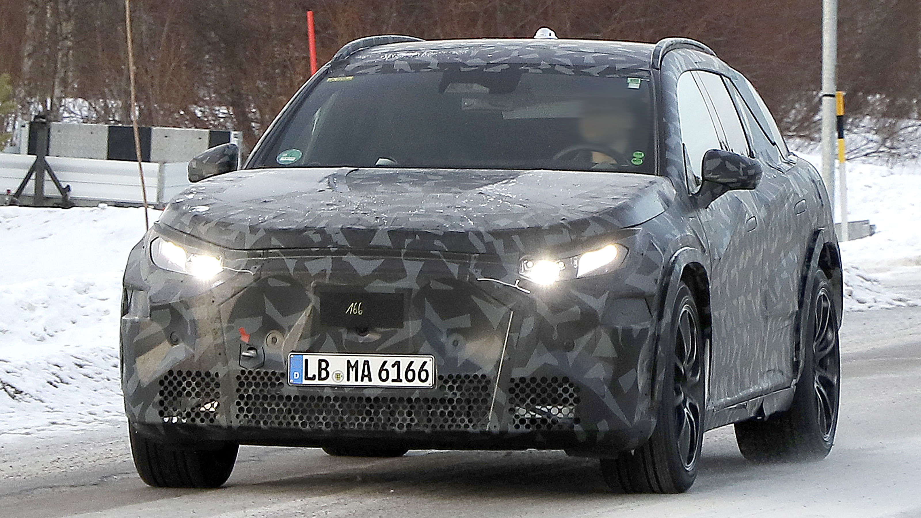 Mercedes-AMG SUV - front end