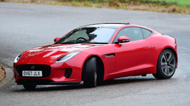 Jaguar F-Type - front cornering