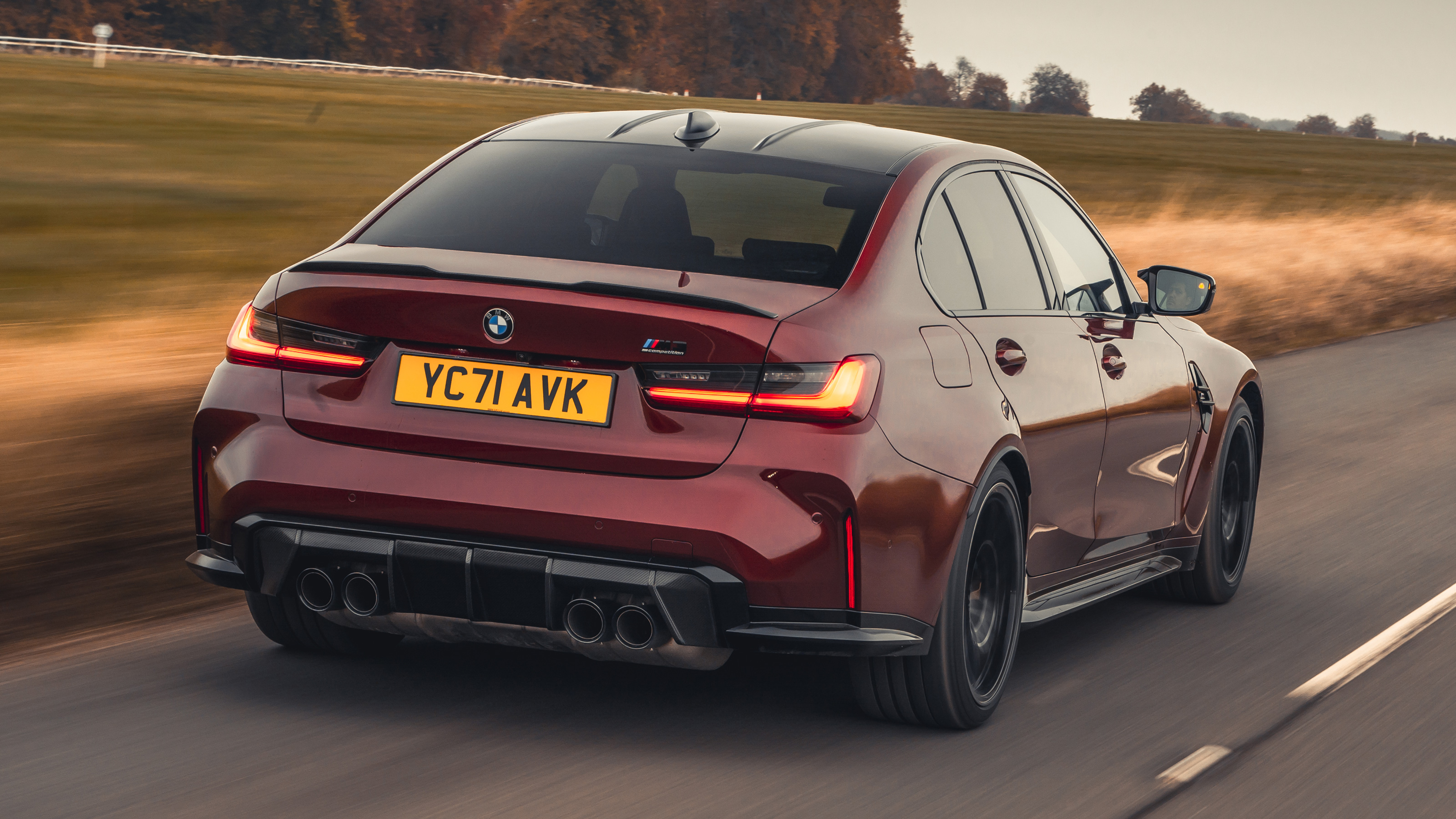 BMW M3 - rear tracking