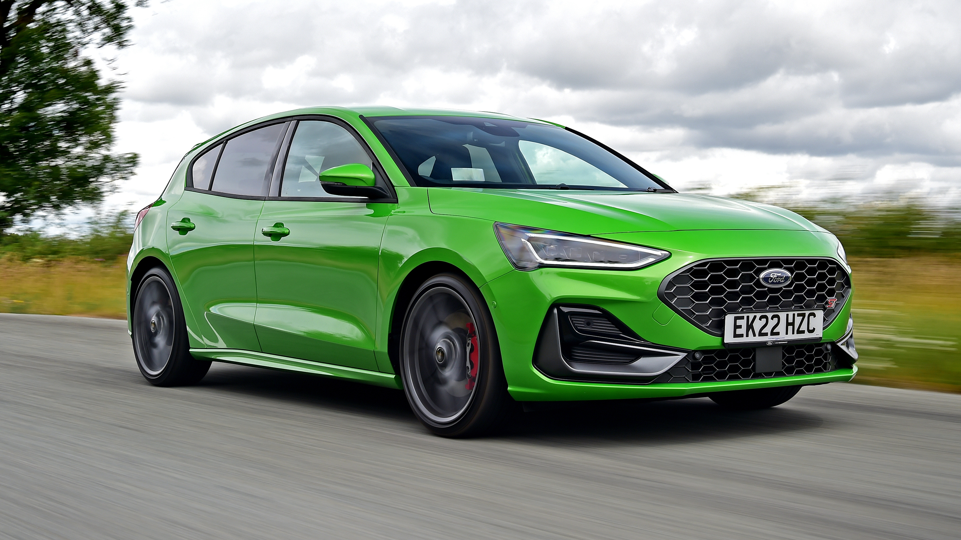 Ford Focus ST - front tracking