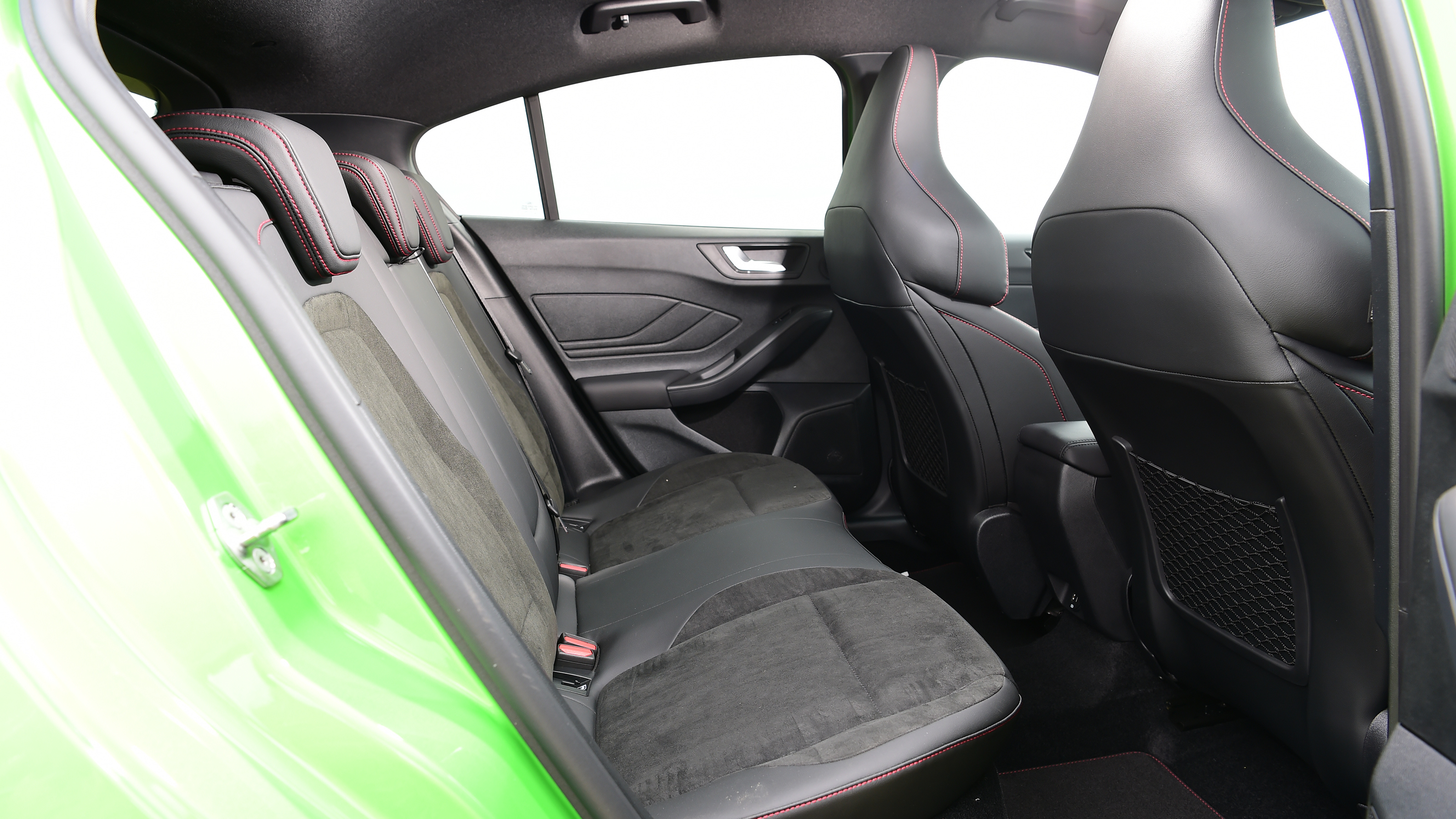 Ford Focus ST - rear seats