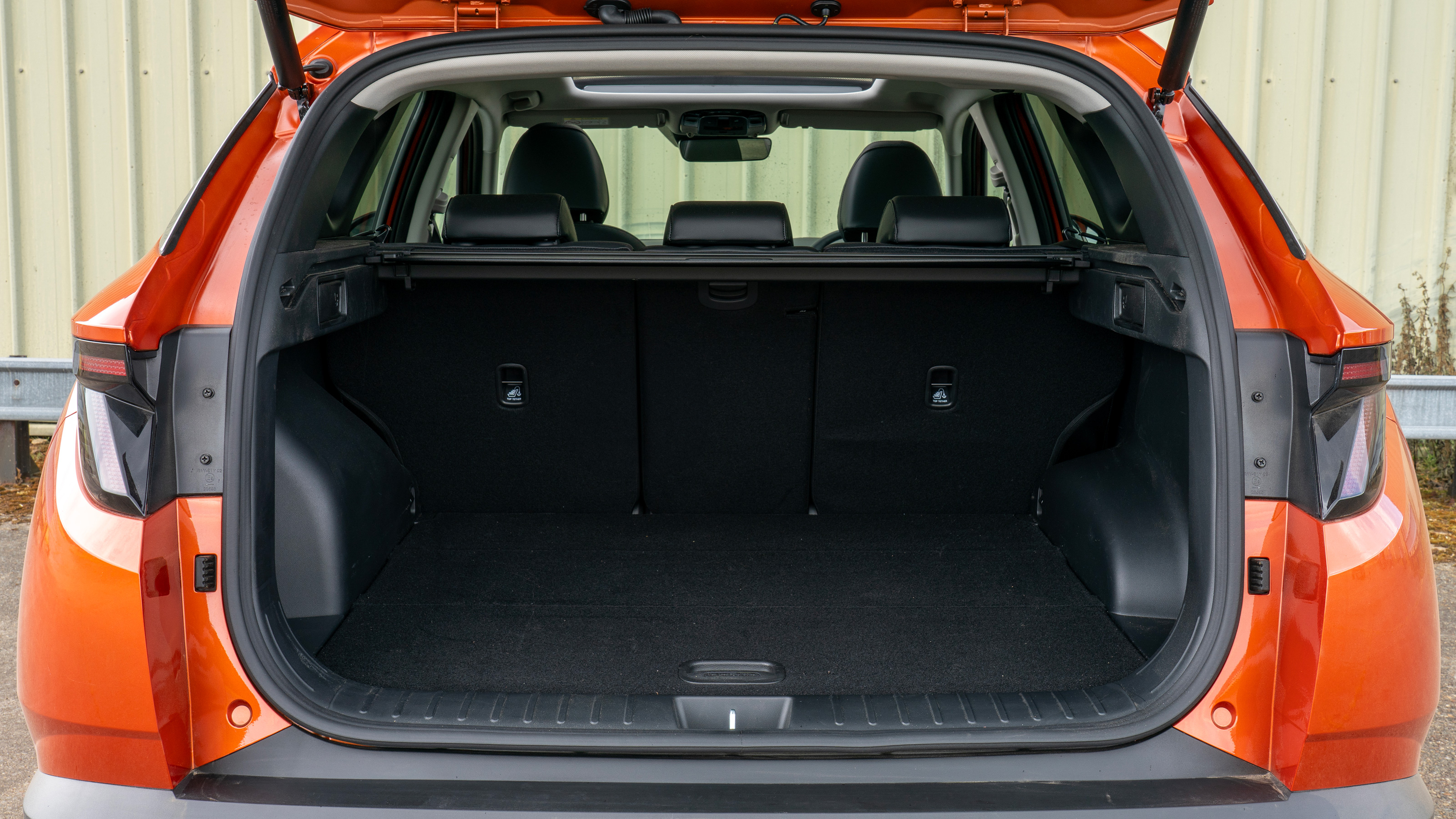 Hyundai Tucson - boot