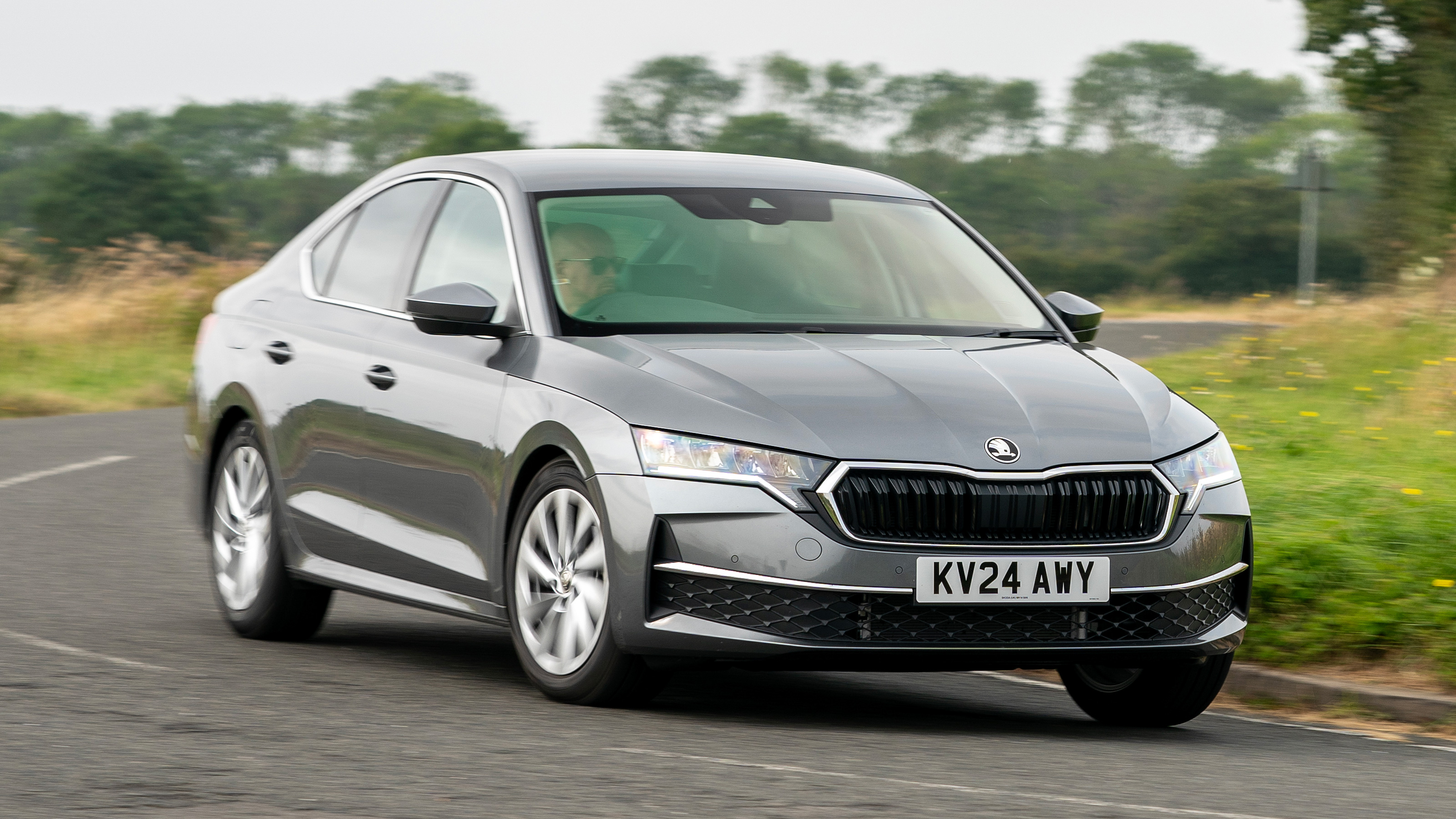 Skoda Octavia - front cornering