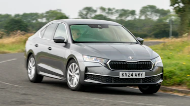 Skoda Octavia - front cornering