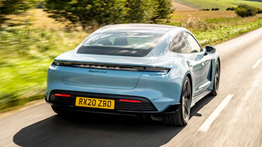 Porsche Taycan - rear tracking