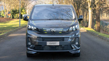 Peugeot Expert Sport - full front