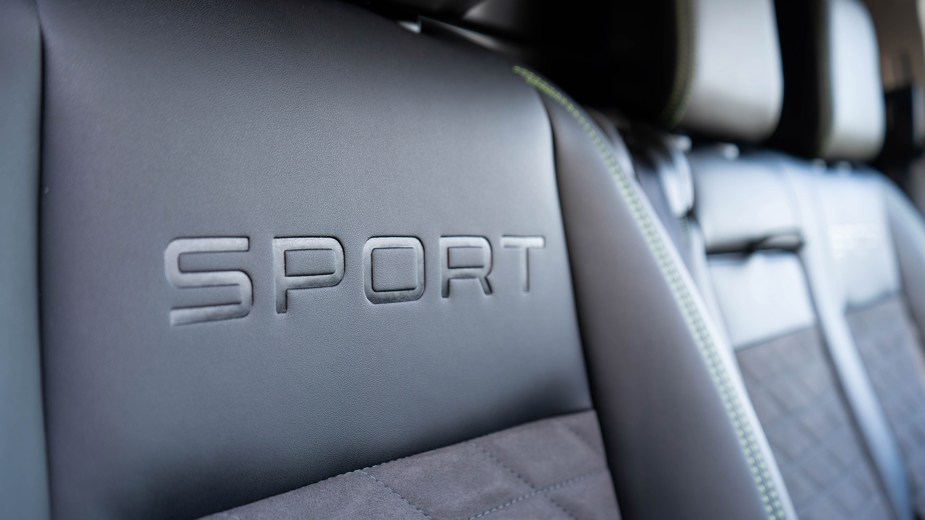 Peugeot Expert Sport - seat detail