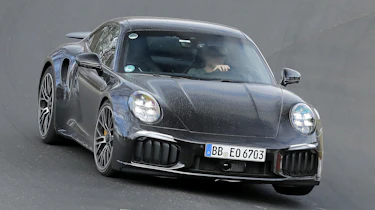 Porsche 911 Turbo S Facelift - front cornering
