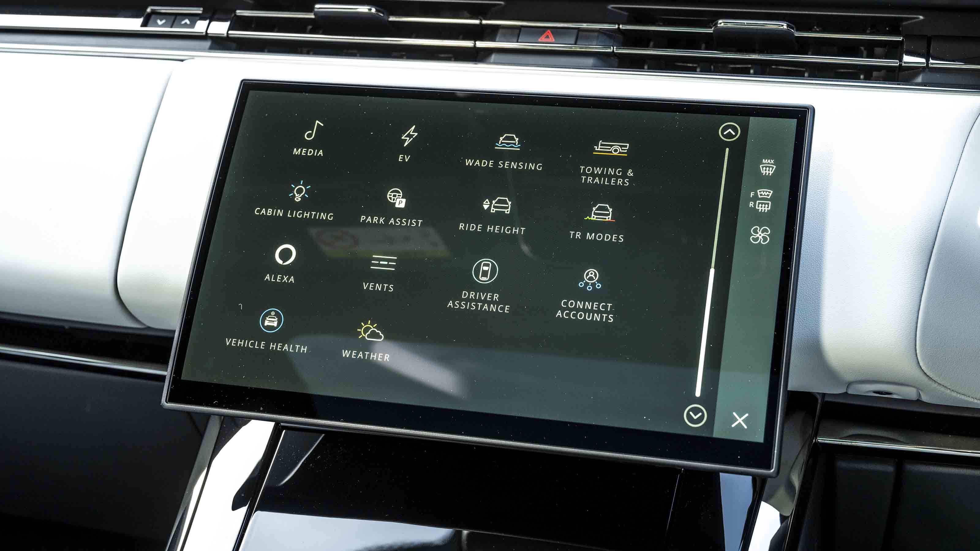 Range Rover Sport - infotainment screen