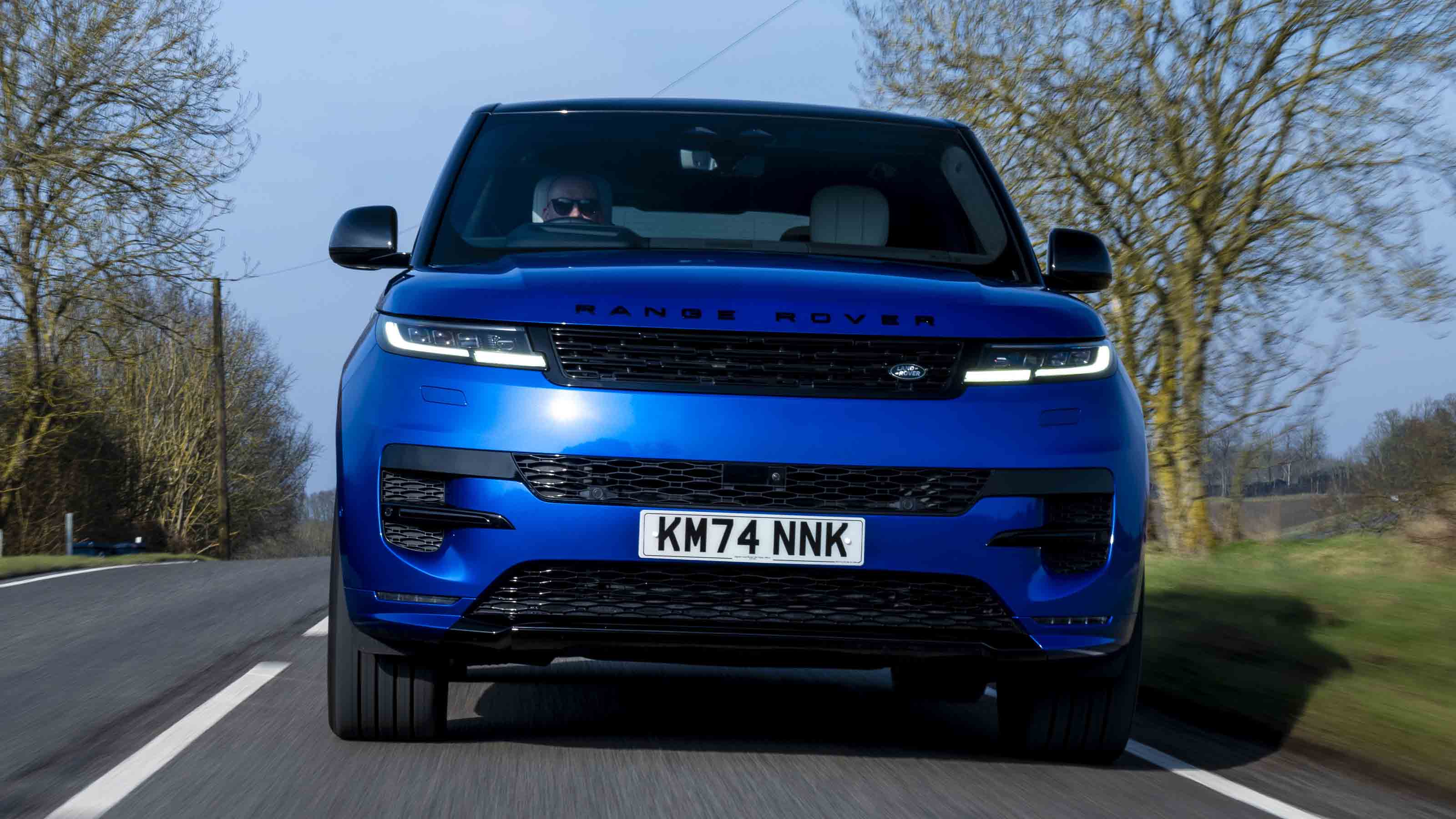 Range Rover Sport - front full width