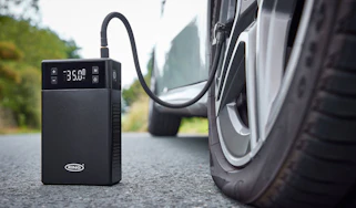 Ring Jumpstart 5-in-1 Tyre Inflator & Jump Starter