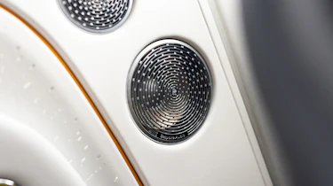 Rolls-Royce Spectre Black Badge - speaker