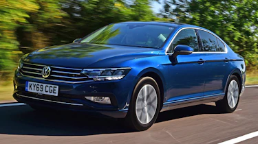 Car Hunter £13,000 saloons - Volkswagen Passat front 3/4