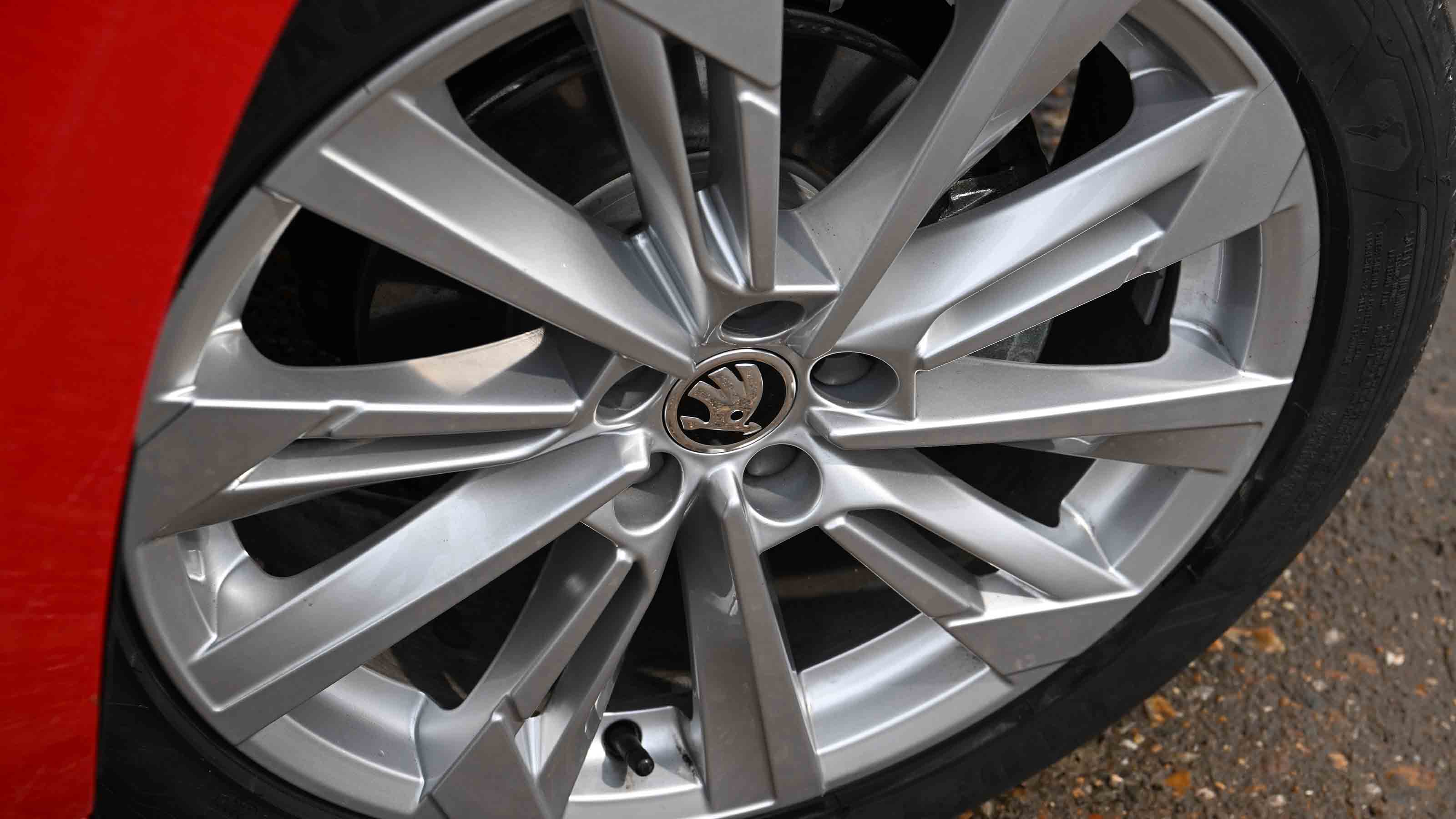 Skoda Kamiq - alloy wheel detail
