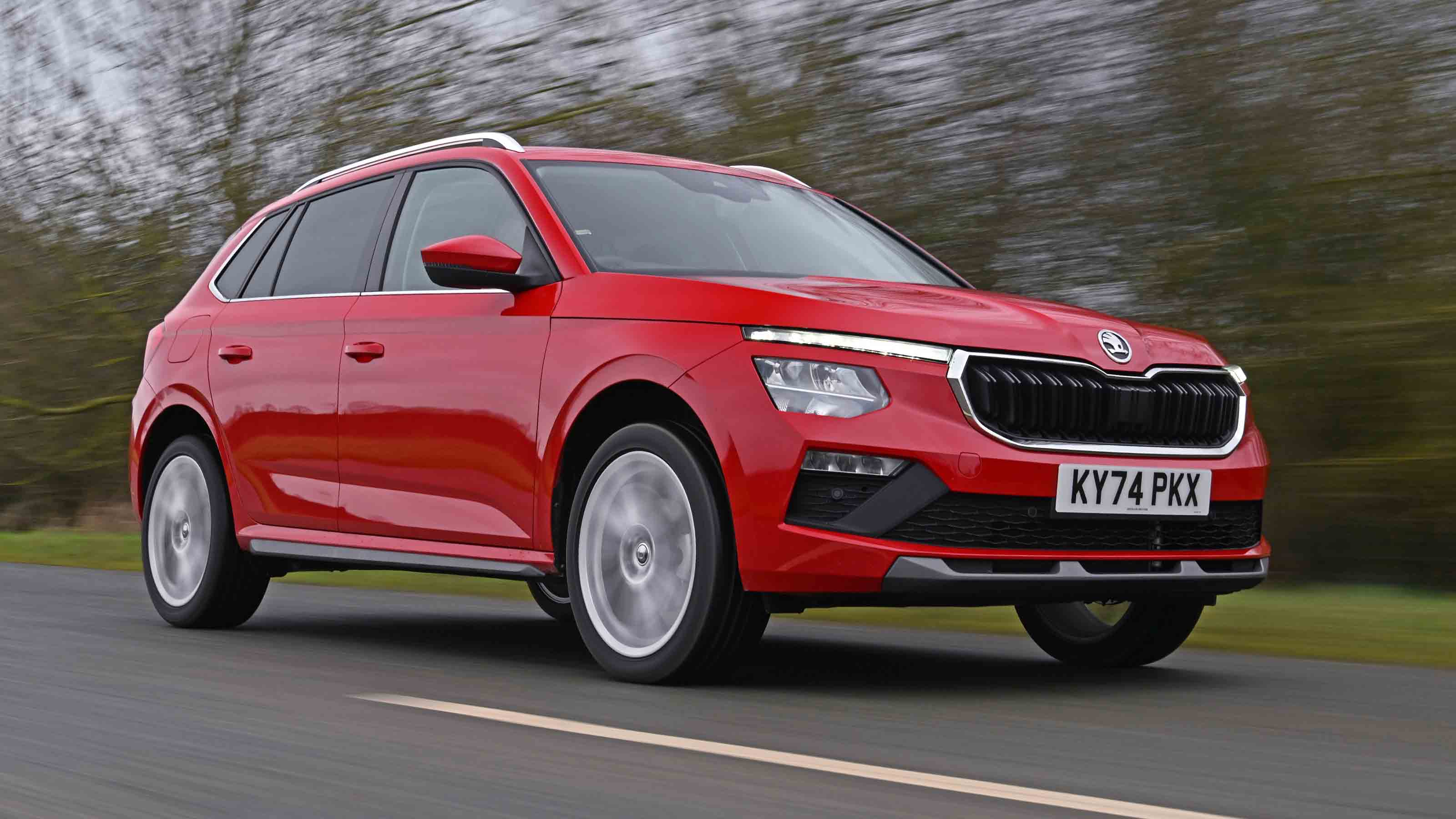 Skoda Kamiq - front corner tracking