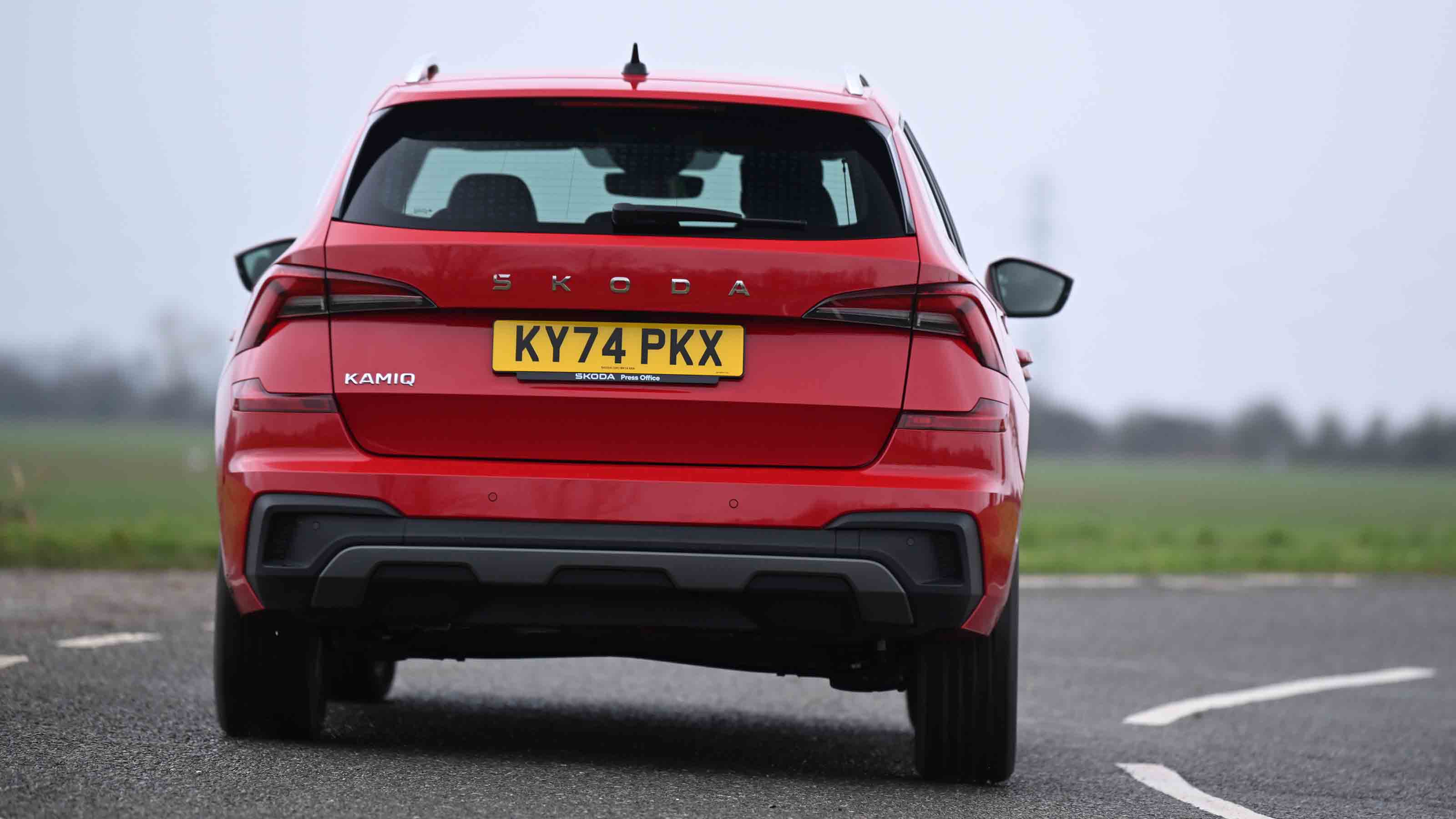Skoda Kamiq - rear cornering