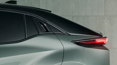 Toyota C-HR+ - side detail