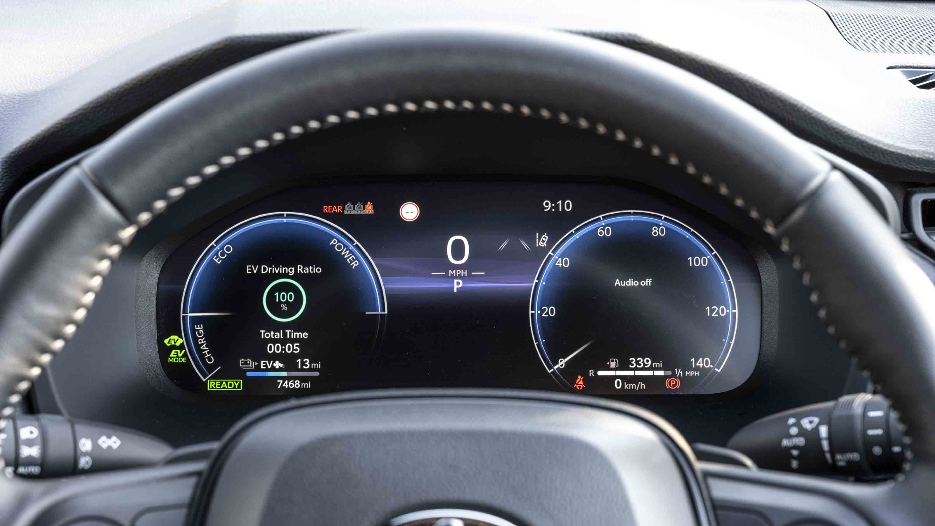 Toyota RAV4 - digital instrument cluster