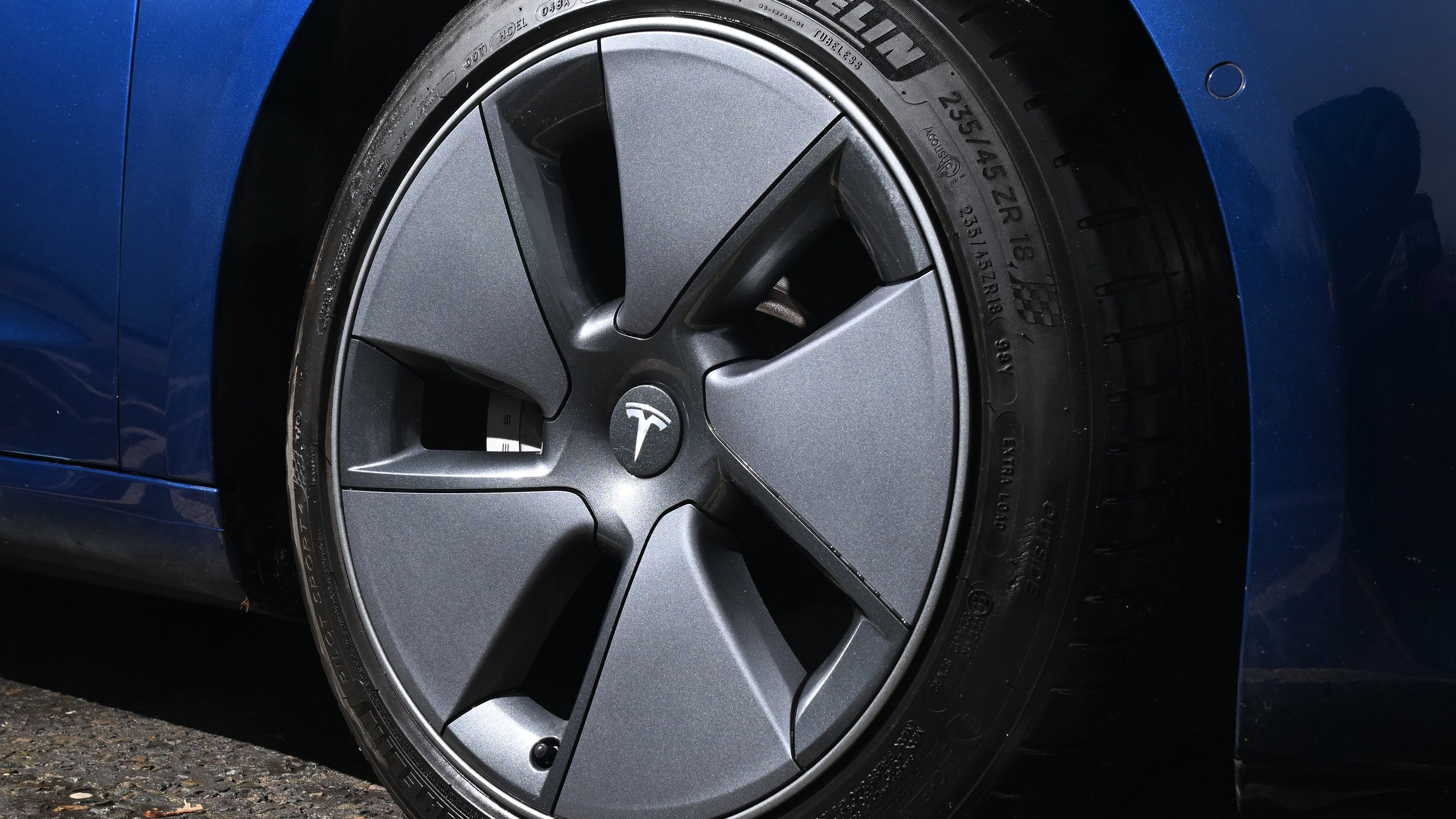Tesla Model 3 Mk1 - wheel