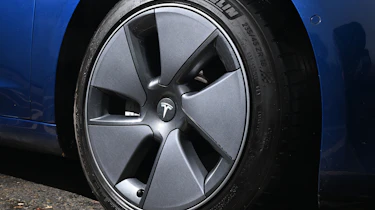 Tesla Model 3 Mk1 - wheel