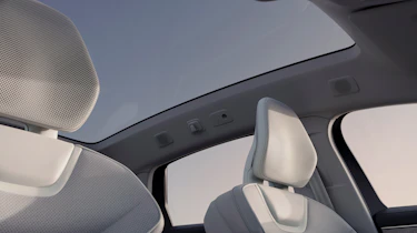 Volvo ES90 - panoramic roof
