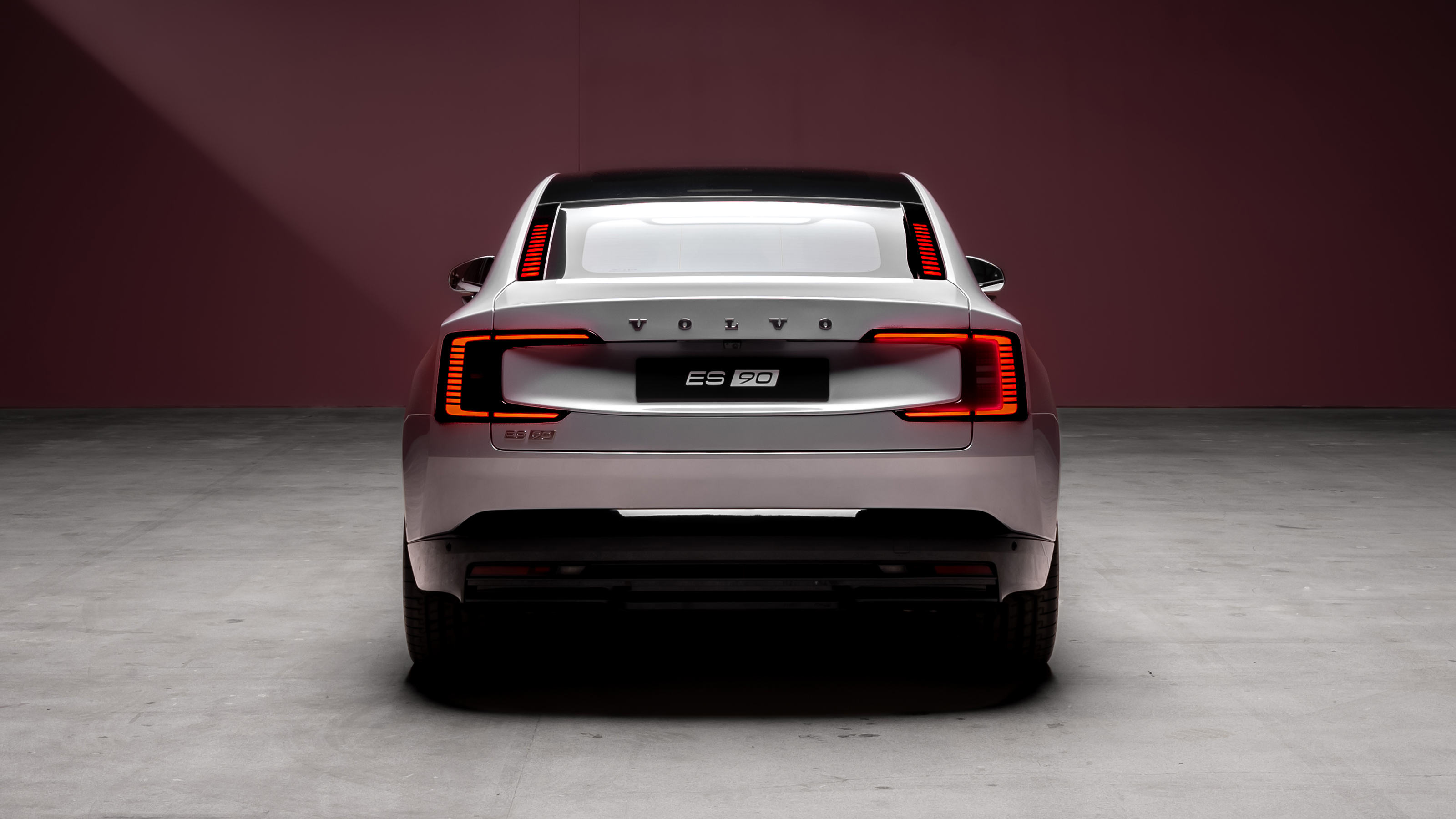 Volvo ES90 - rear