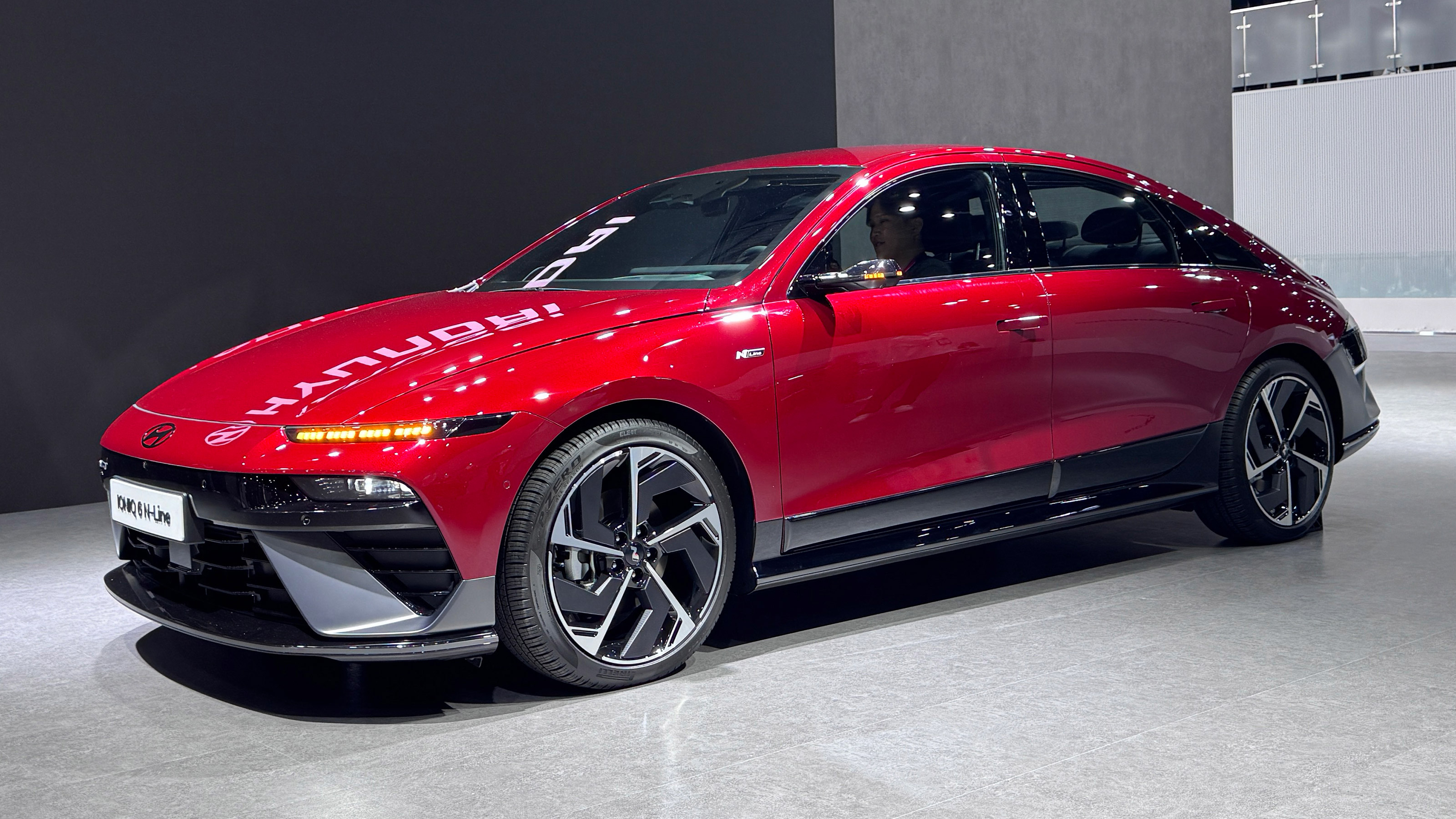 Hyundai Ioniq 6 facelift - front show