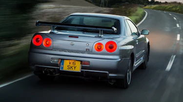 2 Fast 2 Furious - Nissan Skyline R34 GTR