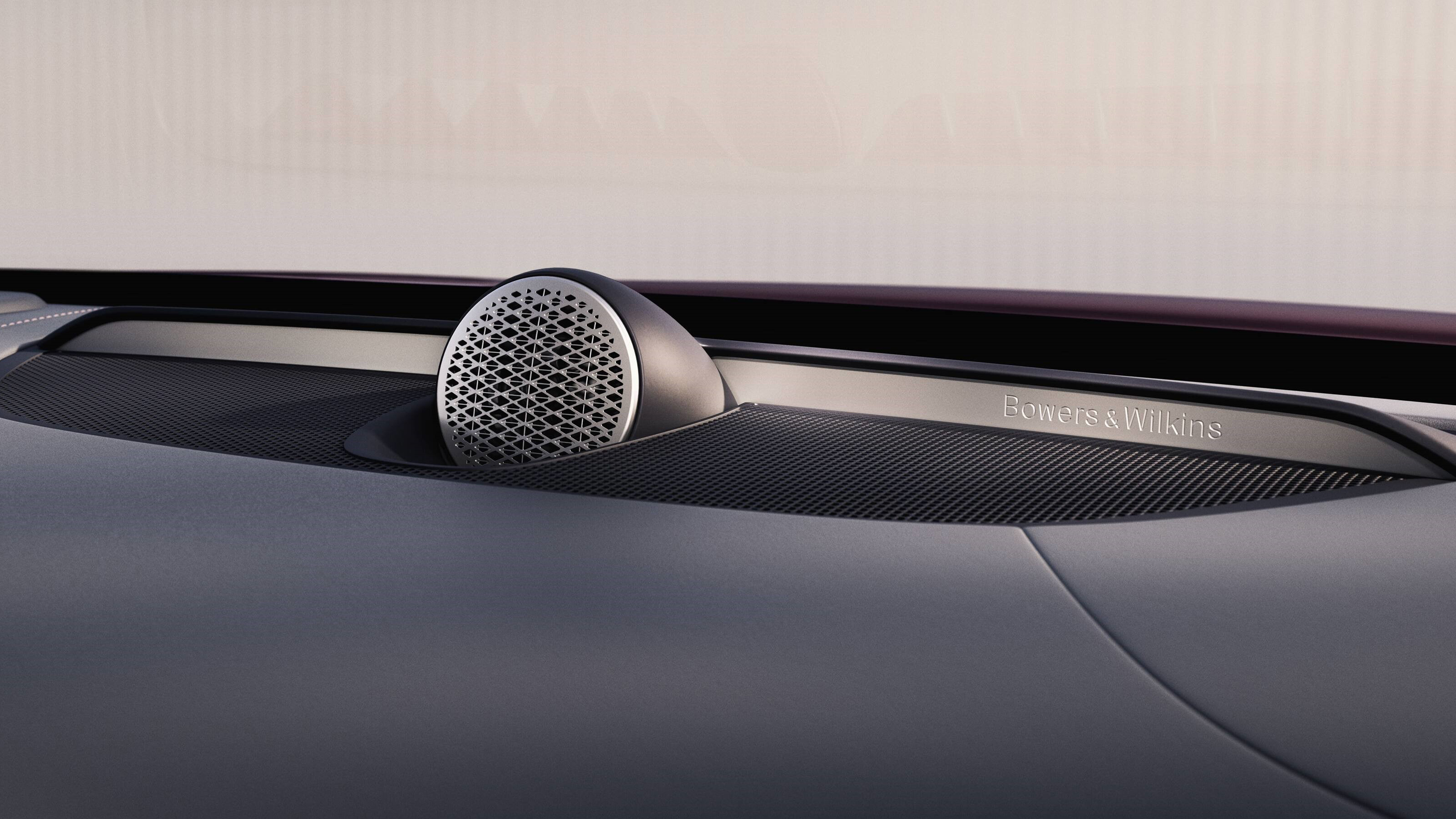 2026 Volvo S90 plug-in hybrid - dash-mounted speaker