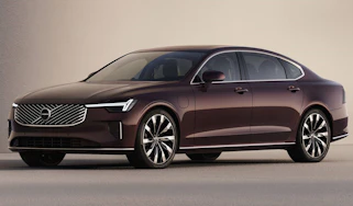 2026 Volvo S90 plug-in hybrid - front 3/4
