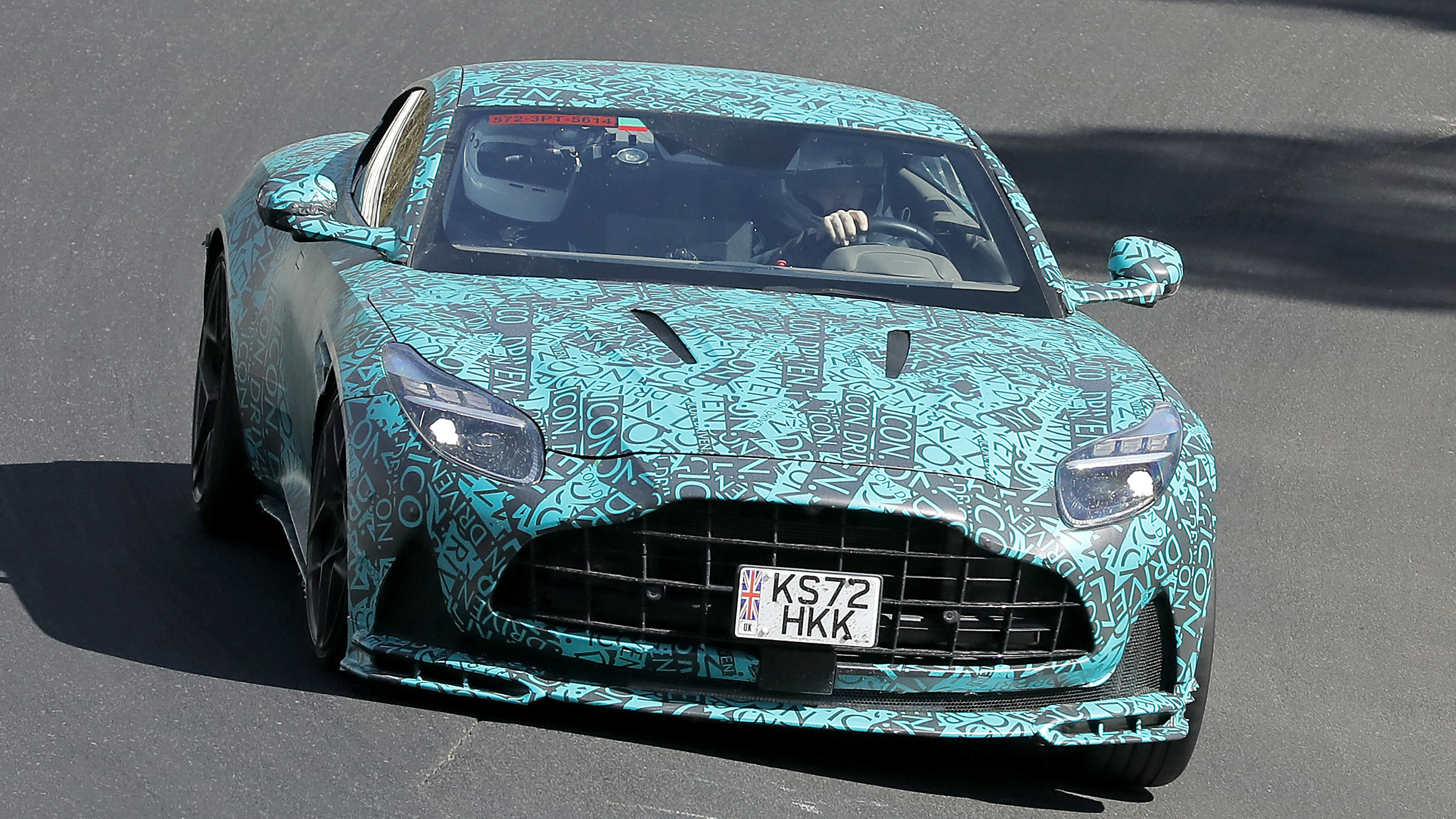 Aston Martin DB12 AMR - front end