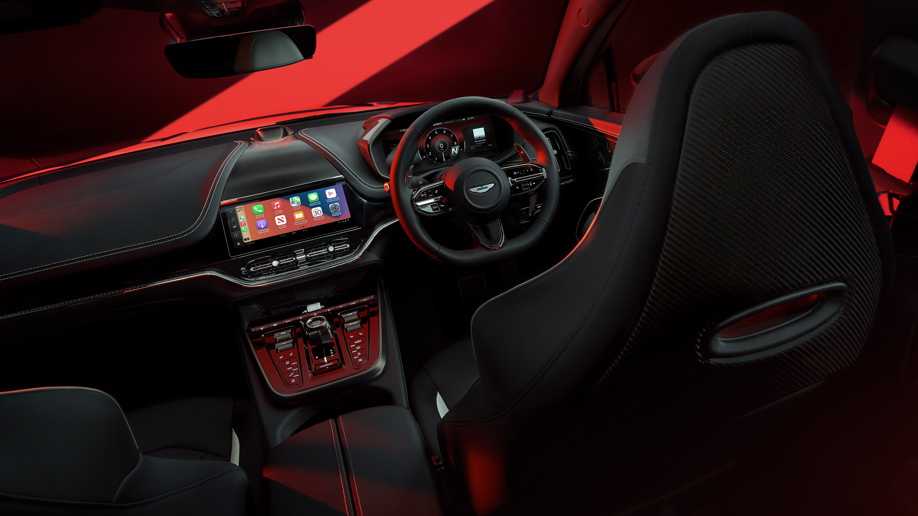 Aston Martin DBX S - dash