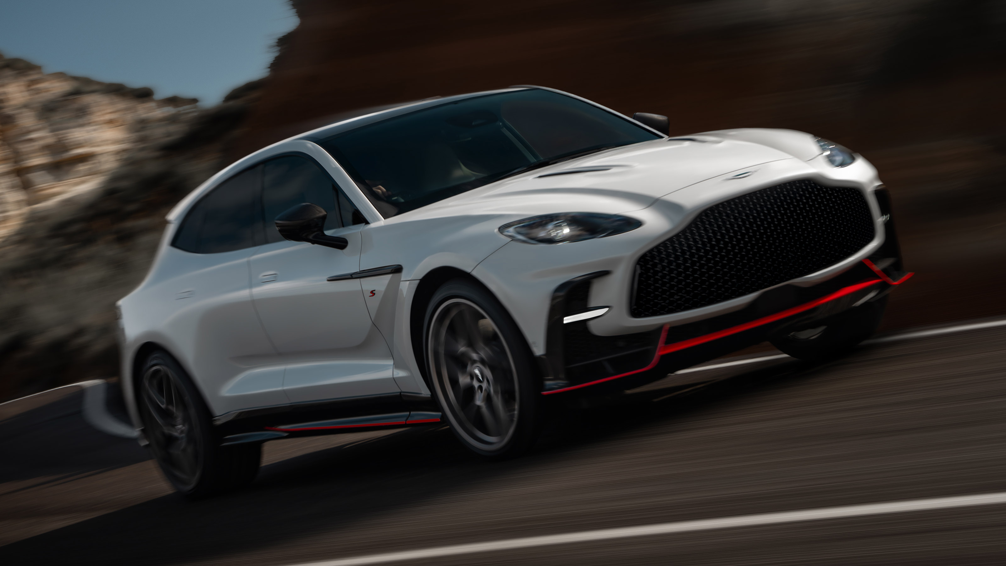 Aston Martin DBX S - front