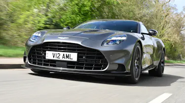 Aston Martin Vanquish - front tracking