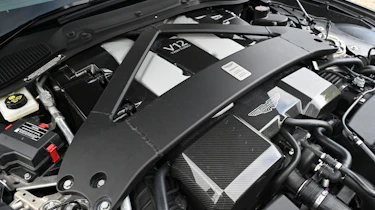 Aston Martin Vanquish - engine bay