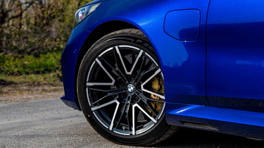 BMW M5 Touring - wheel