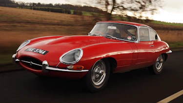 Jaguar E-Type - dynamic front three quarter