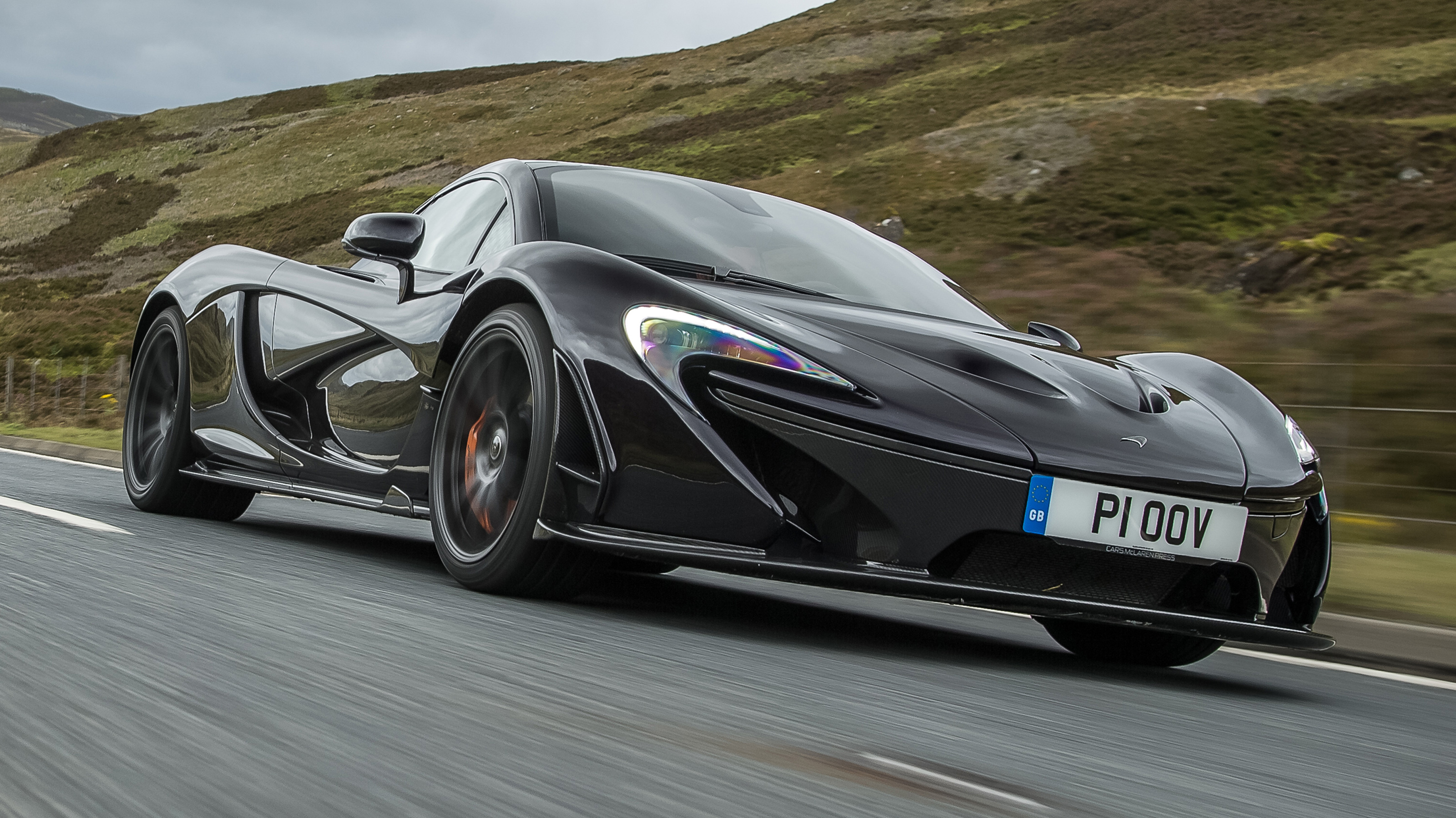 McLaren P1 - front tracking