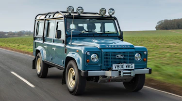 Land Rover Series/Defender - front dynamic