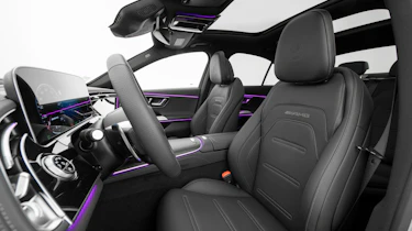Brabus 700 - front seats