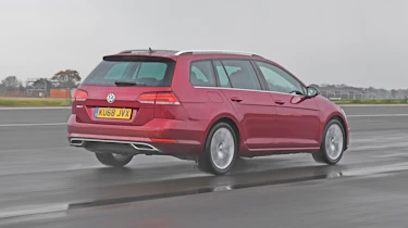 Volkswagen Golf Estate - rear tracking