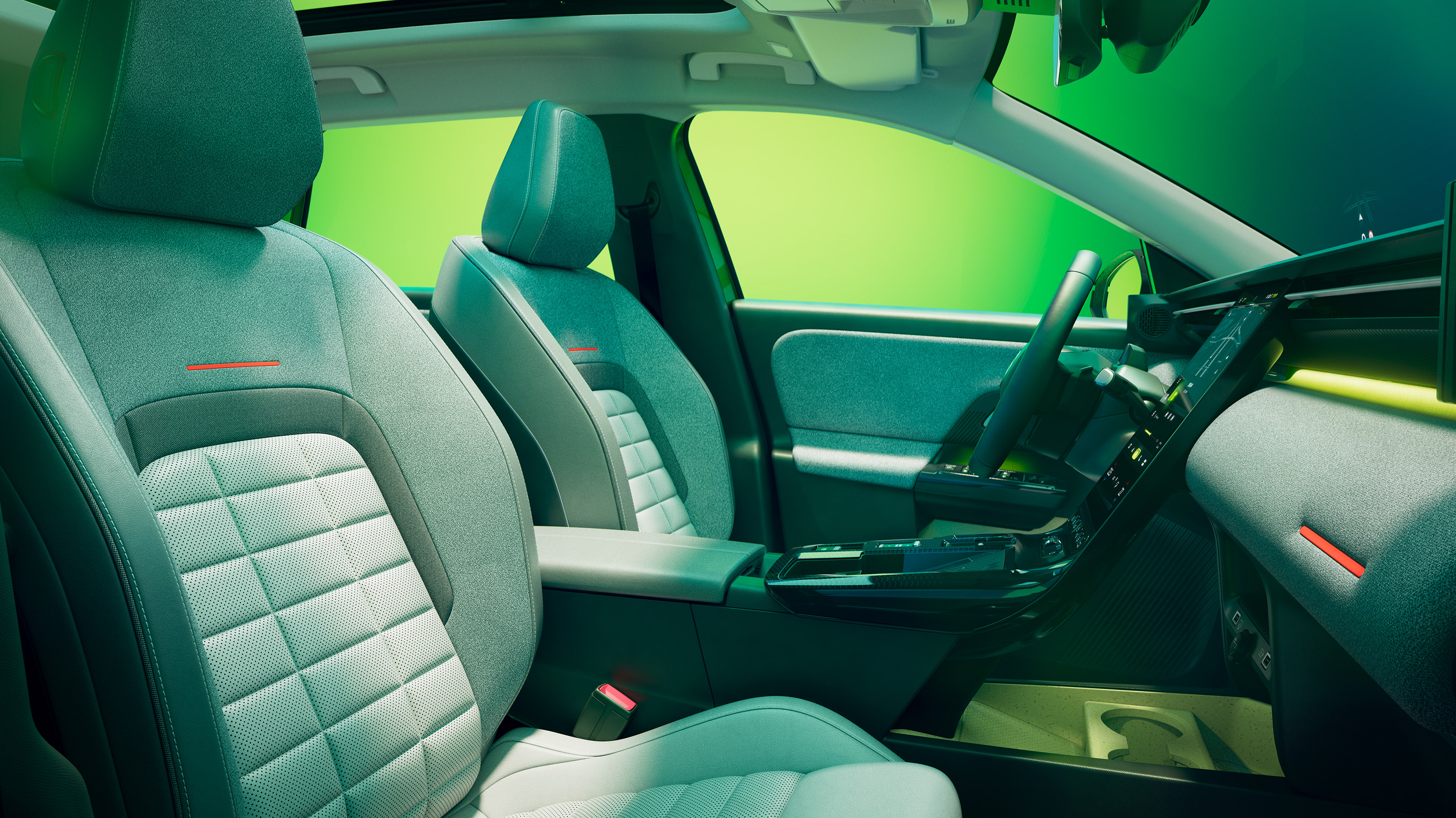 Citroen C5 Aircross - front seats