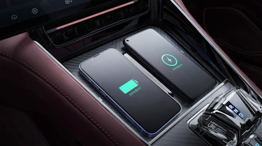 Denza Z9GT - charging pads