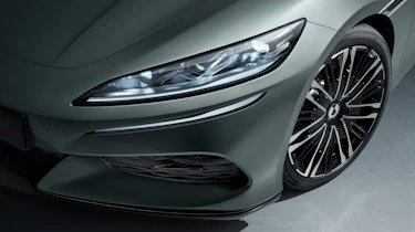 Denza Z9GT - front light